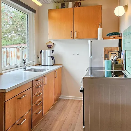 2 Bedroom Awesome In Feriehus