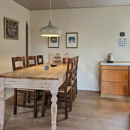 Feriehus Fantastisk Hus Med 2 Soveværelser I