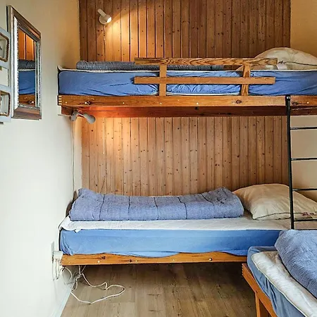 Feriehus 2 Bedroom Awesome In